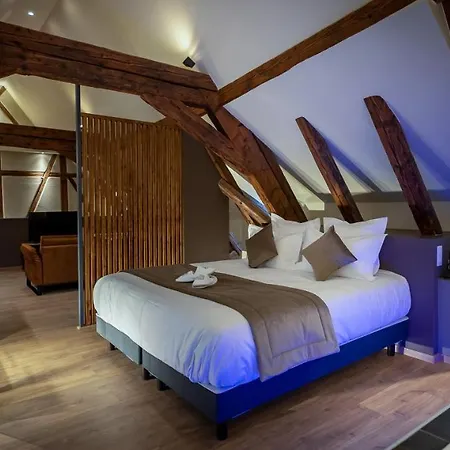 Serenity - De Prestige 4 Et 5 Etoiles - 2, 4 Et 6 Personnes- Centre Historique Appartement