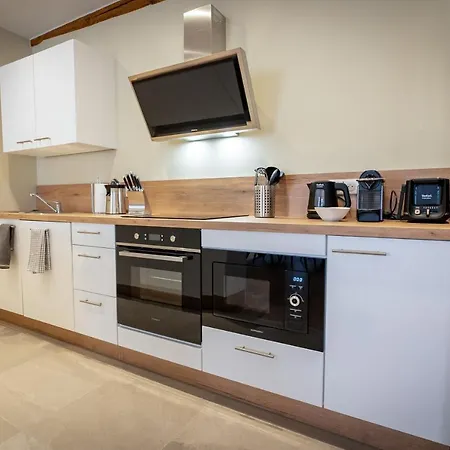 Serenity - De Prestige 4 Et 5 Etoiles - 2, 4 Et 6 Personnes- Centre Historique Colmar