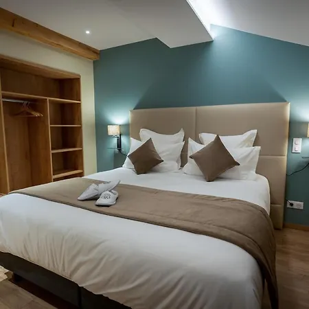 Serenity - De Prestige 4 Et 5 Etoiles - 2, 4 Et 6 Personnes- Centre Historique Apartment *