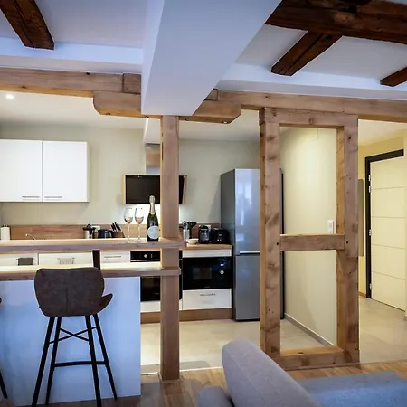 Serenity - De Prestige 4 Et 5 Etoiles - 2, 4 Et 6 Personnes- Centre Historique * Colmar