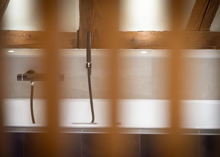 Serenity - De Prestige 4 Et 5 Etoiles - 2, 4 Et 6 Personnes- Centre Historique Apartment