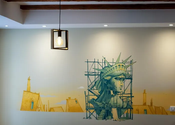 Serenity - De Prestige 4 Et 5 Etoiles - 2, 4 Et 6 Personnes- Centre Historique Apartment *