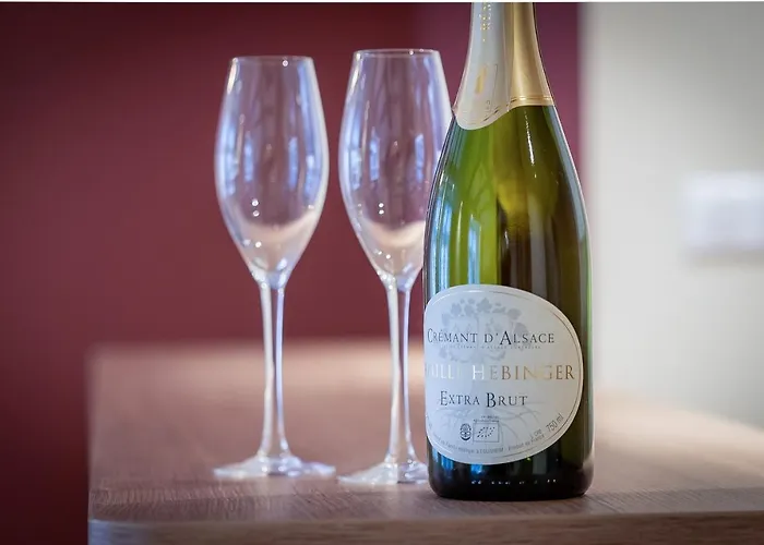 Apartment Serenity - De Prestige 4 Et 5 Etoiles - 2, 4 Et 6 Personnes- Centre Historique