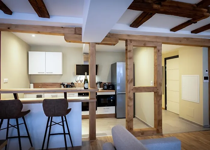 Serenity - De Prestige 4 Et 5 Etoiles - 2, 4 Et 6 Personnes- Centre Historique * Colmar